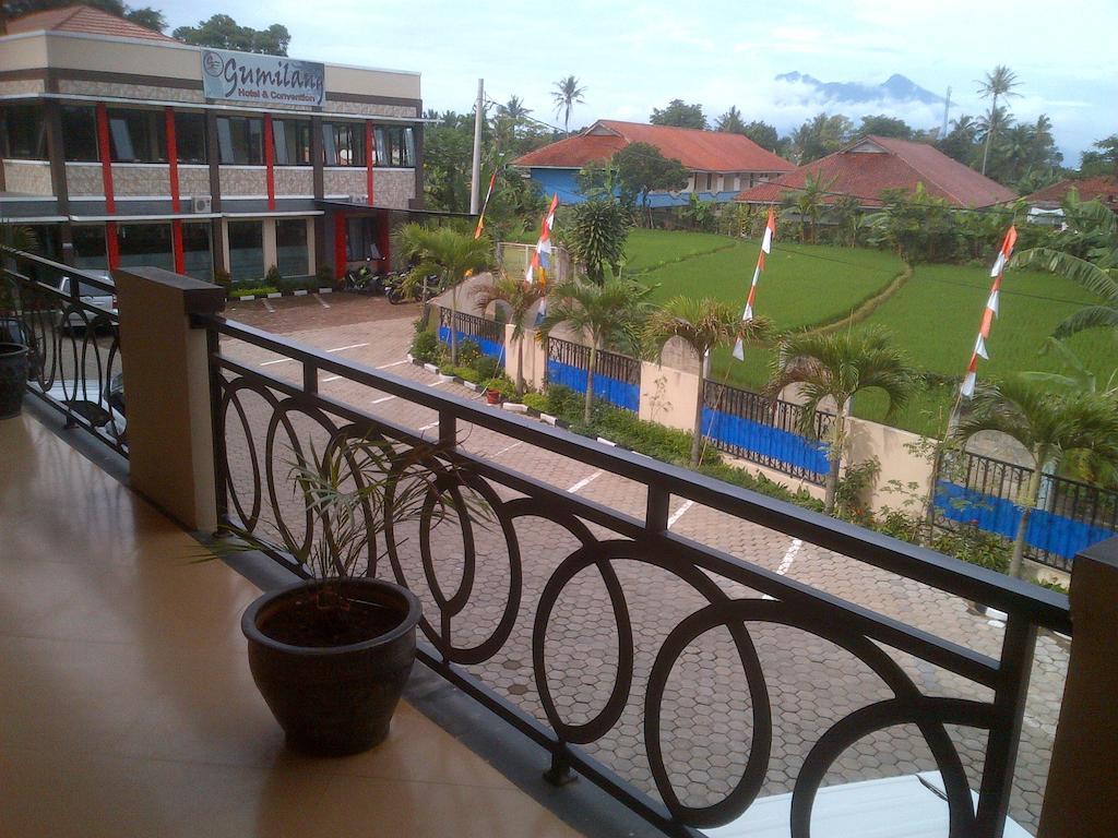 Hotel Gumilang